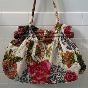 Gorgeous multicolor shoulder bag